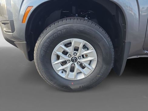 New 2026 Nissan Frontier S w/ Tow Package image 9