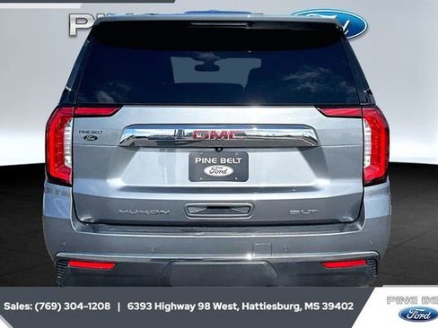 Used 2021 GMC Yukon SLT w/ SLT Luxury Plus Package image 4
