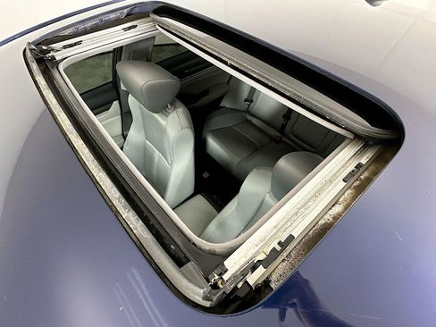 Used 2019 Honda Accord EX image 21