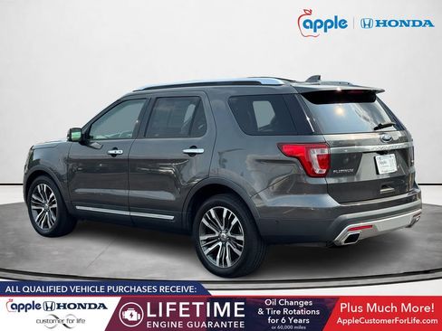 Used 2016 Ford Explorer Platinum AWD/4WD image 4