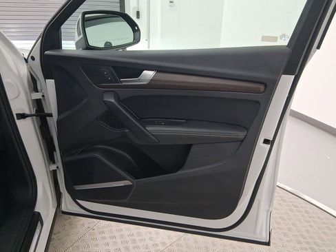 Used 2022 Audi Q5 2.0T Premium Plus w/ Premium Plus Package image 35