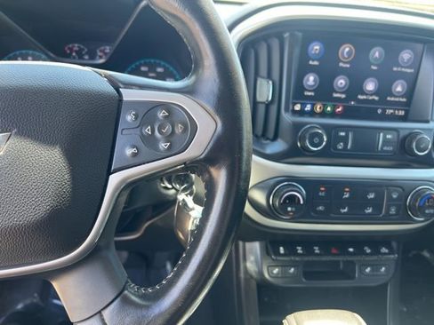 Used 2020 Chevrolet Colorado ZR2 image 16