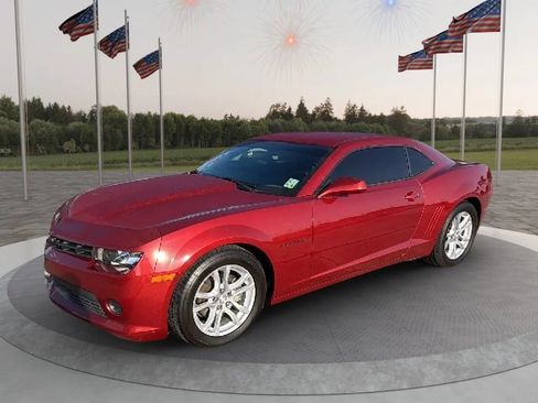 Used 2015 Chevrolet Camaro LS RWD image 19