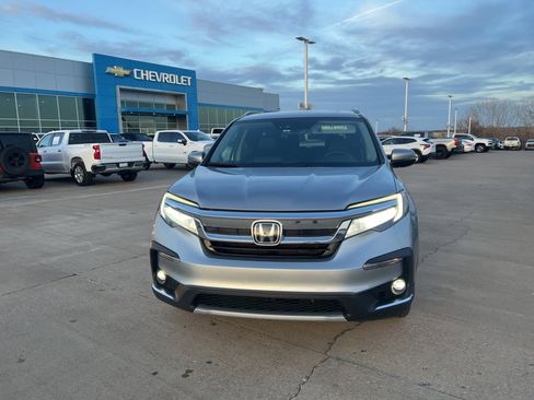 Used 2020 Honda Pilot Elite image 3