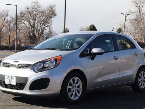 Used 2012 Kia Rio LX image 11