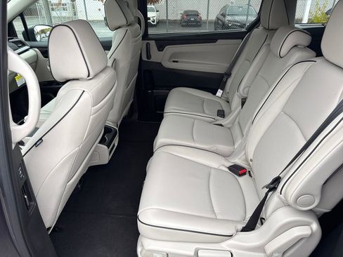 Used 2026 Honda Odyssey Touring image 25