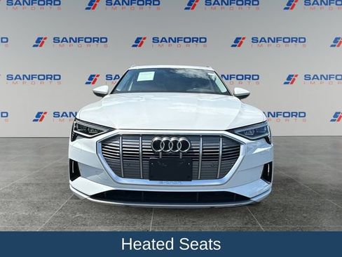 Used 2023 Audi e-tron Premium Plus w/ Premium Plus Package AWD/4WD image 10