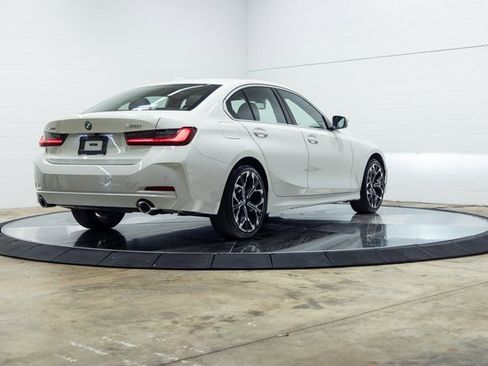 Certified 2025 BMW 330i xDrive Sedan w/ Premium Package image 8