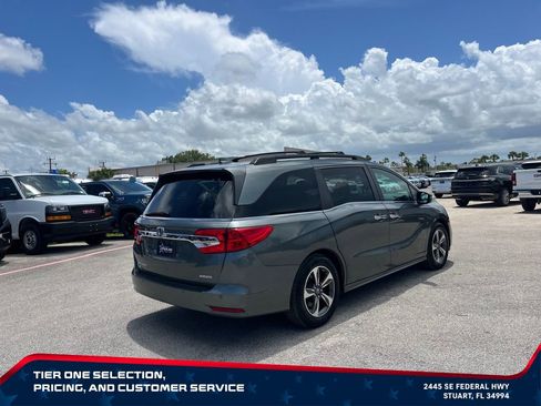 Used 2018 Honda Odyssey Touring image 7