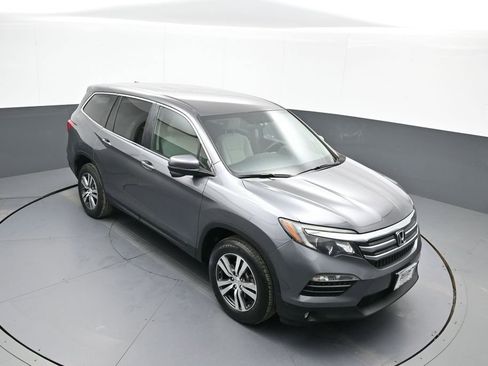 Certified 2018 Honda Pilot EX image 36