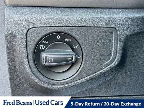 Used 2018 Volkswagen Atlas SEL FWD image 15