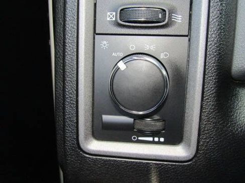 Used 2014 RAM 3500 Tradesman AWD/4WD image 19