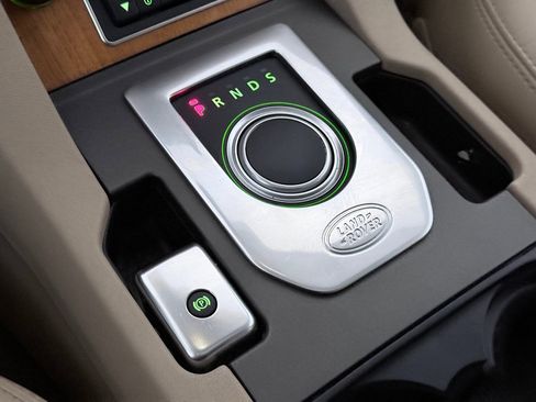 Used 2014 Land Rover LR4 HSE LUX image 39