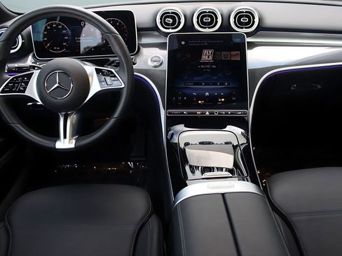 Certified 2025 Mercedes-Benz C 300 Sedan image 27