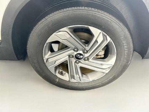 Used 2023 Hyundai Santa Fe SE image 11