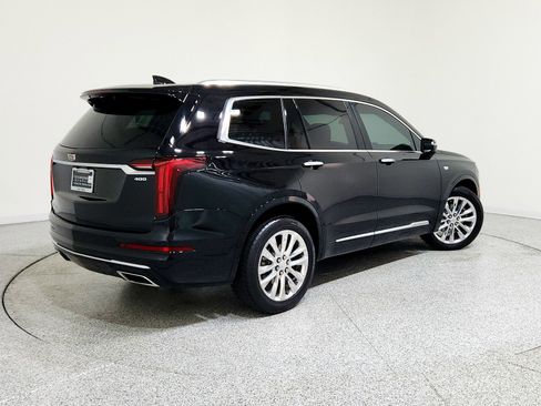 Used 2020 Cadillac XT6 Premium Luxury image 3