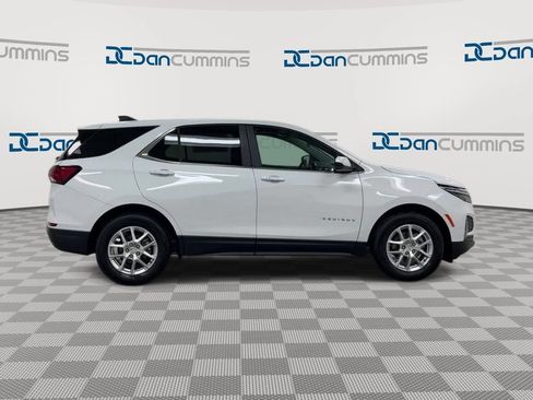 Used 2024 Chevrolet Equinox LT FWD image 9