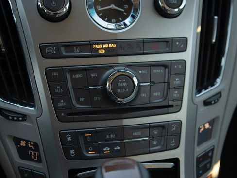 Used 2009 Cadillac CTS 3.6 AWD image 11