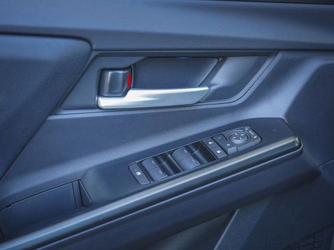 New 2026 Subaru Solterra Premium image 13