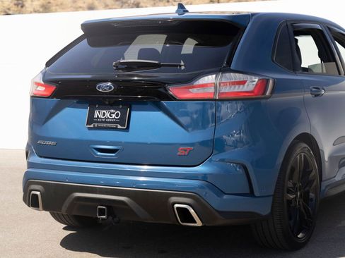 Used 2020 Ford Edge ST w/ Equipment Group 401A AWD/4WD image 11