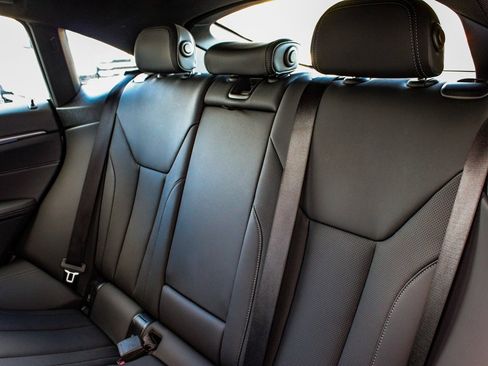 Used 2024 BMW i4 xDrive40i image 36