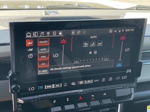 New 2026 GMC Hummer EV SUV AWD/4WD image 13