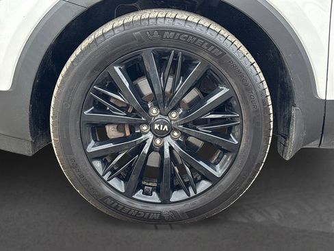 Used 2021 Kia Telluride SX image 12