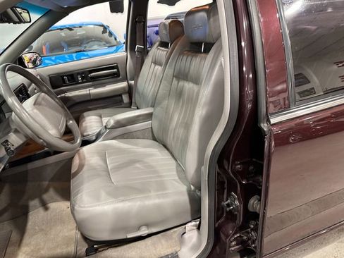 Used 1995 Chevrolet Impala SS image 12
