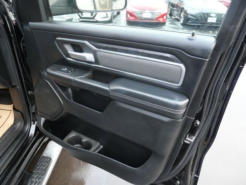 Used 2019 RAM 1500 Big Horn image 33