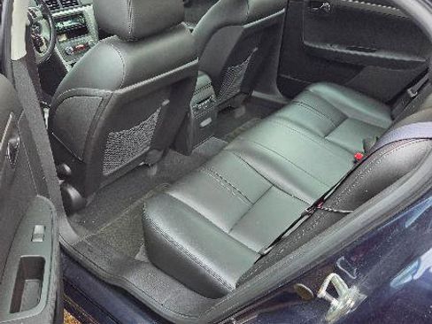 Used 2007 Saturn Aura XR w/ Premium Trim Pkg image 11