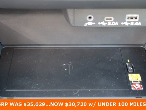 Used 2025 Subaru Forester Premium image 15