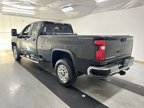 Used 2024 Chevrolet Silverado 2500 LT w/ Convenience Package AWD/4WD image 6