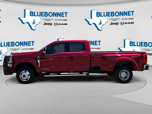 Used 2026 Ford F350 Lariat w/ FX4 Off-Road Package AWD/4WD image 8