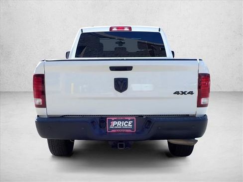 Used 2022 RAM 1500 Warlock AWD/4WD image 3