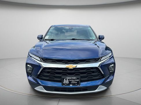 Used 2023 Chevrolet Blazer LT w/ Driver Confidence Package AWD/4WD image 2