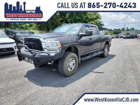 Used 2024 RAM 2500 Tradesman w/ Chrome Appearance Group AWD/4WD image 1