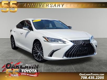 Used 2023 Lexus ES 300h w/ Premium Package