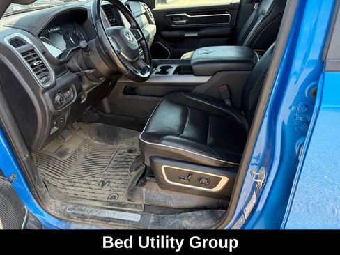Used 2021 RAM 1500 Laramie w/ Sport Appearance Package AWD/4WD image 9