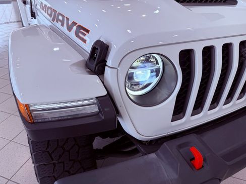 Used 2022 Jeep Gladiator Mojave w/ LED Lighting Group image 16