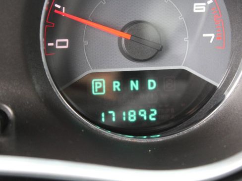 Used 2013 Dodge Avenger SE FWD image 21