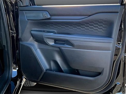 Used 2025 Ford Ranger XL image 27