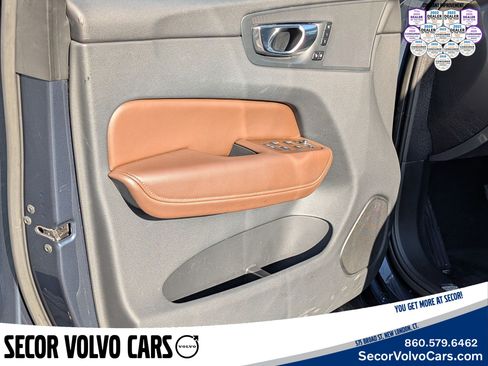 Certified 2023 Volvo XC60 B5 Plus w/ Climate Package image 6