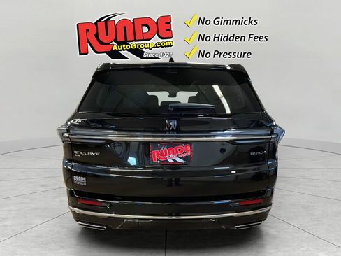 New 2026 Buick Enclave Avenir w/ Super Cruise Package AWD/4WD image 5