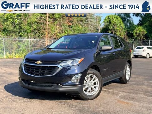 Used 2020 Chevrolet Equinox LS w/ LS Convenience Package AWD/4WD image 1