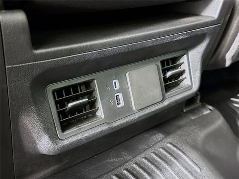 Used 2025 GMC Sierra 2500 Pro AWD/4WD image 24
