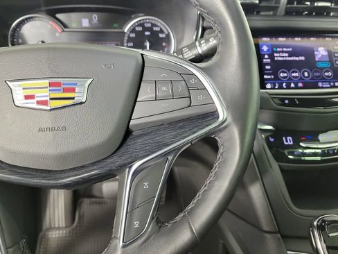 Certified 2023 Cadillac XT5 Premium Luxury FWD image 23