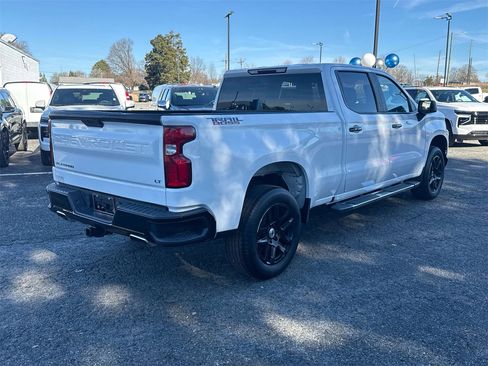 Used 2019 Chevrolet Silverado 1500 LT Trail Boss image 7