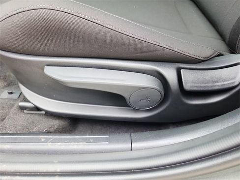 New 2025 Hyundai Elantra SEL w/ Cargo Package image 17