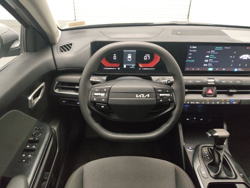 Used 2025 Kia K4 FWD image 22