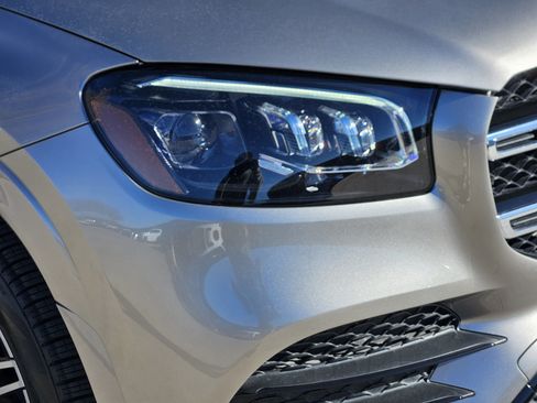 Certified 2023 Mercedes-Benz GLS 450 4MATIC image 6